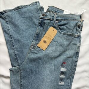 NWT Levi’s High Rise Cropped Flare Jeans Light Wash Womens Plus Size 16W